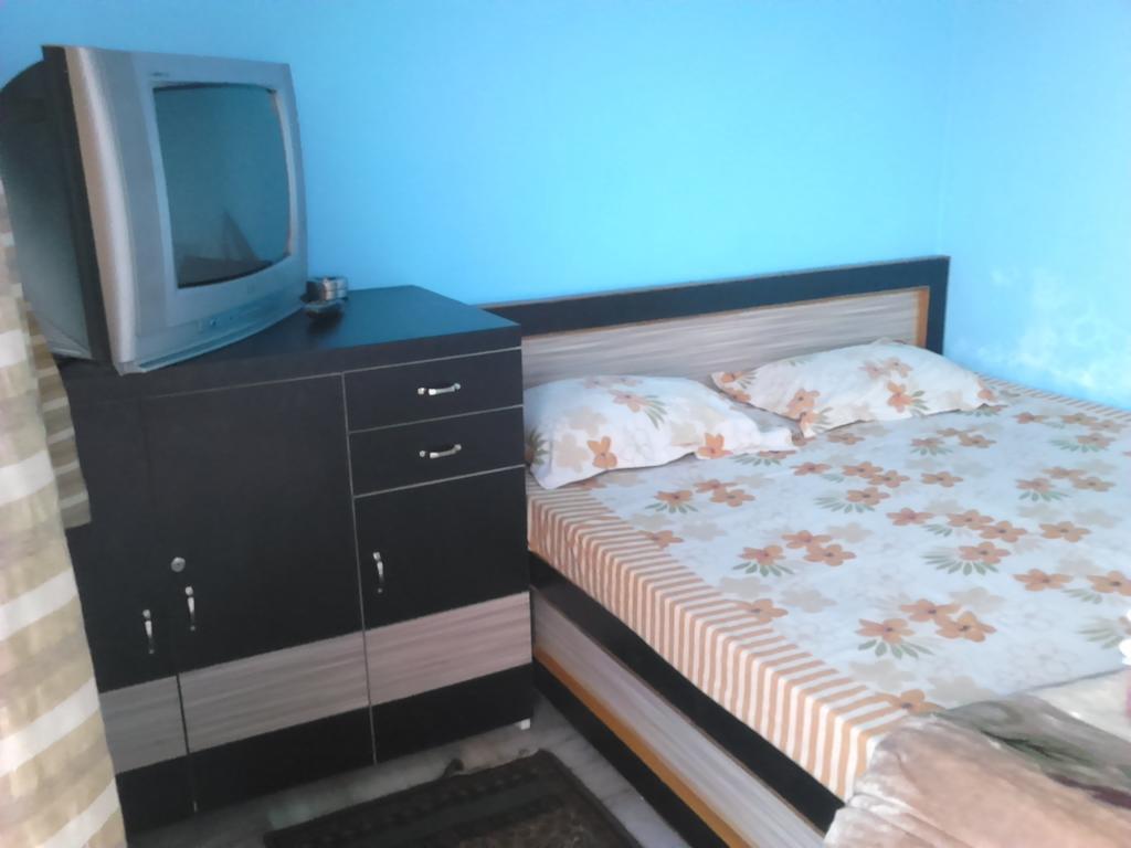 Leela Guest House Varanasi Phòng bức ảnh